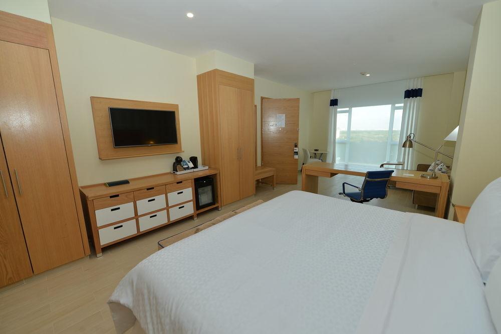 Four Points By Sheraton Cancun Centro Екстер'єр фото