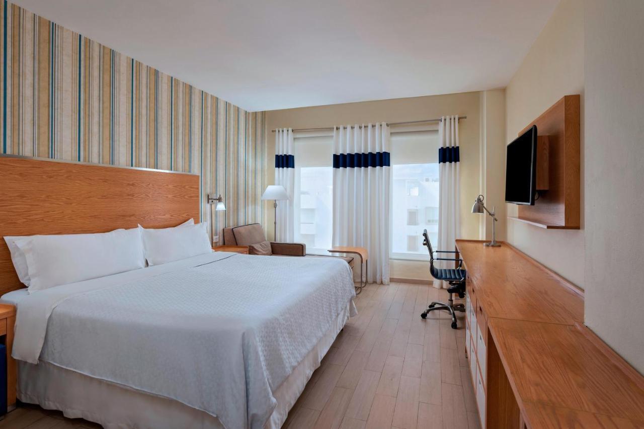Four Points By Sheraton Cancun Centro Екстер'єр фото