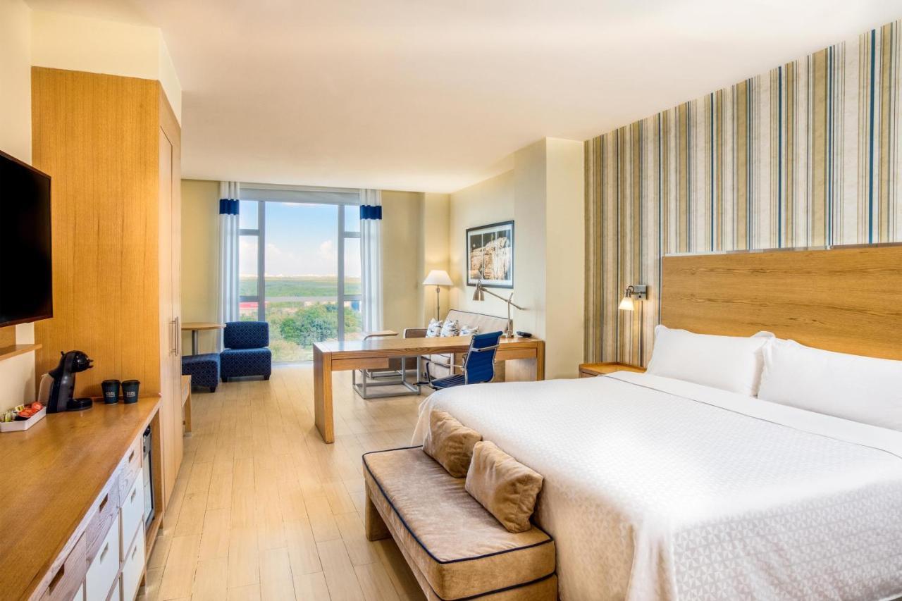 Four Points By Sheraton Cancun Centro Екстер'єр фото