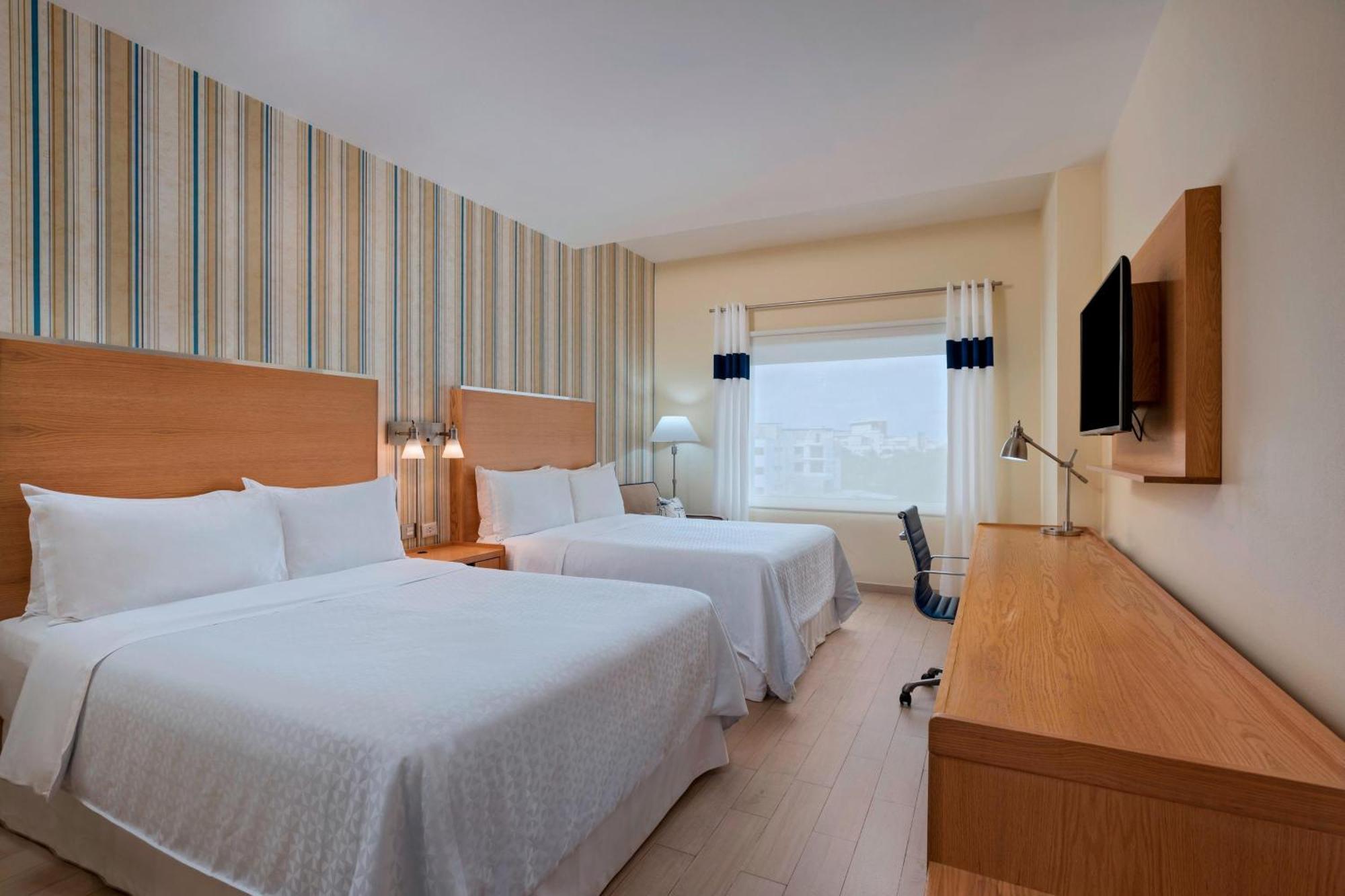 Four Points By Sheraton Cancun Centro Екстер'єр фото