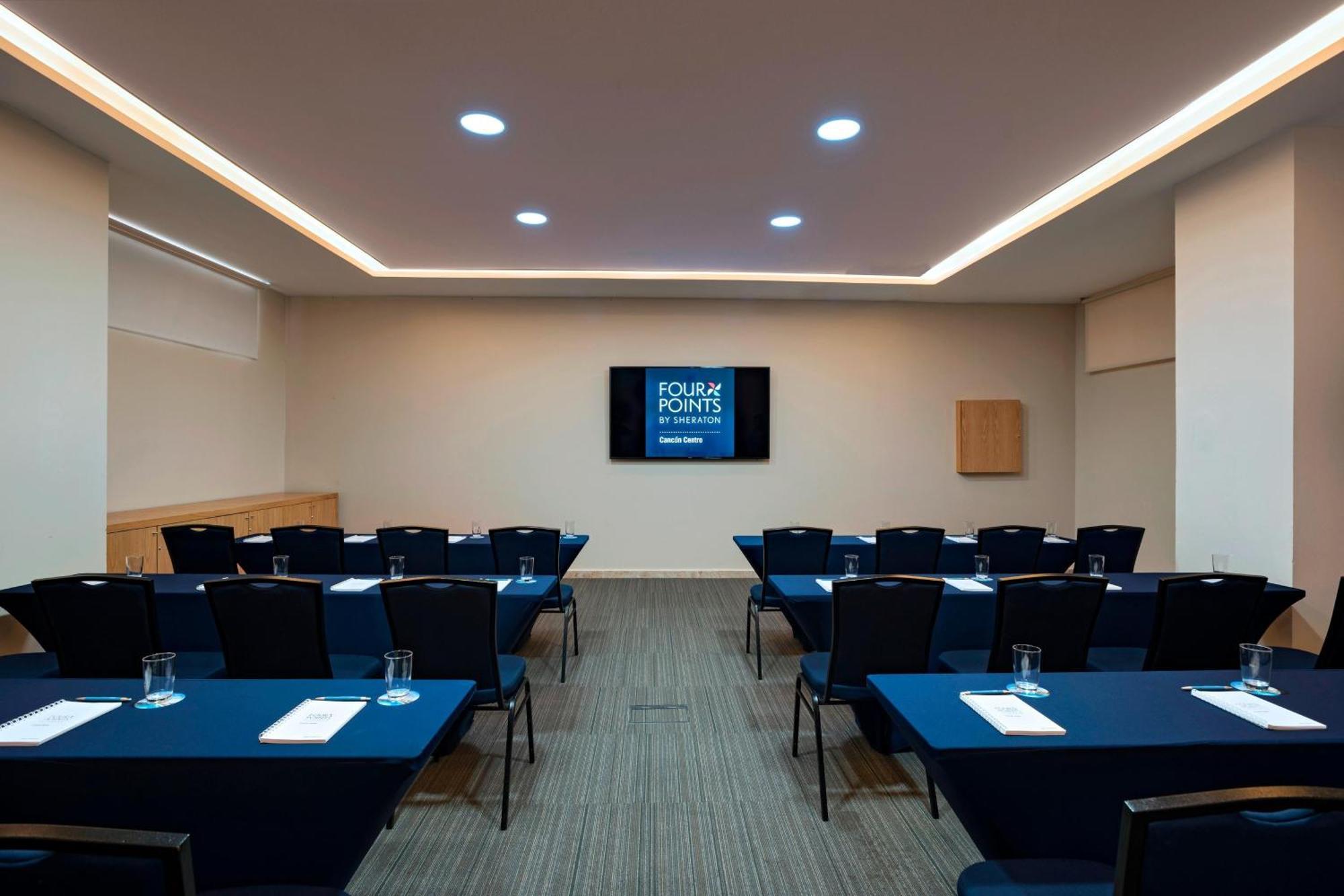 Four Points By Sheraton Cancun Centro Екстер'єр фото