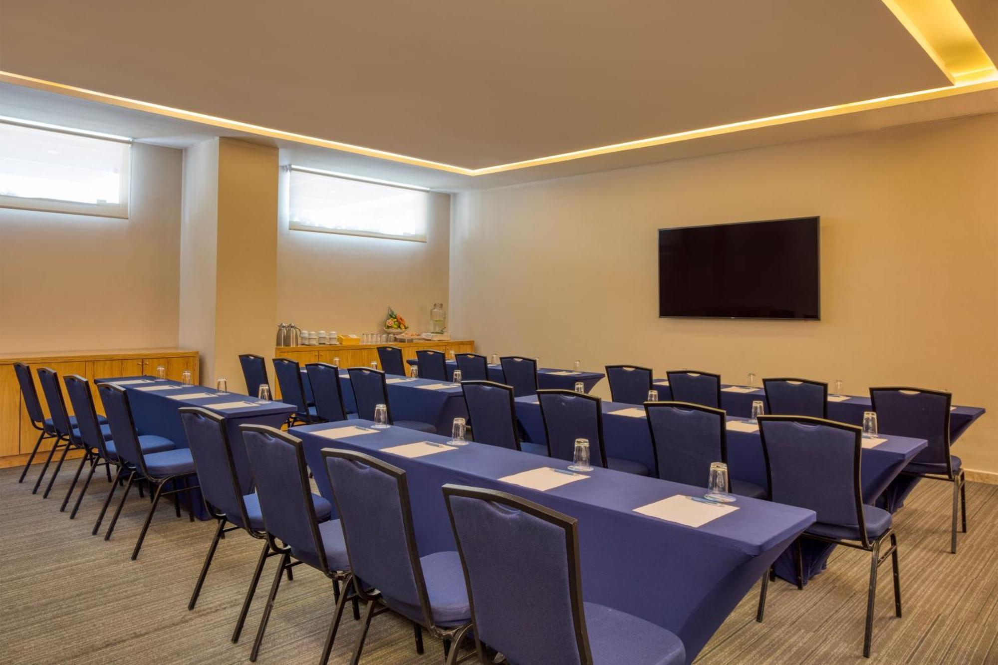 Four Points By Sheraton Cancun Centro Екстер'єр фото